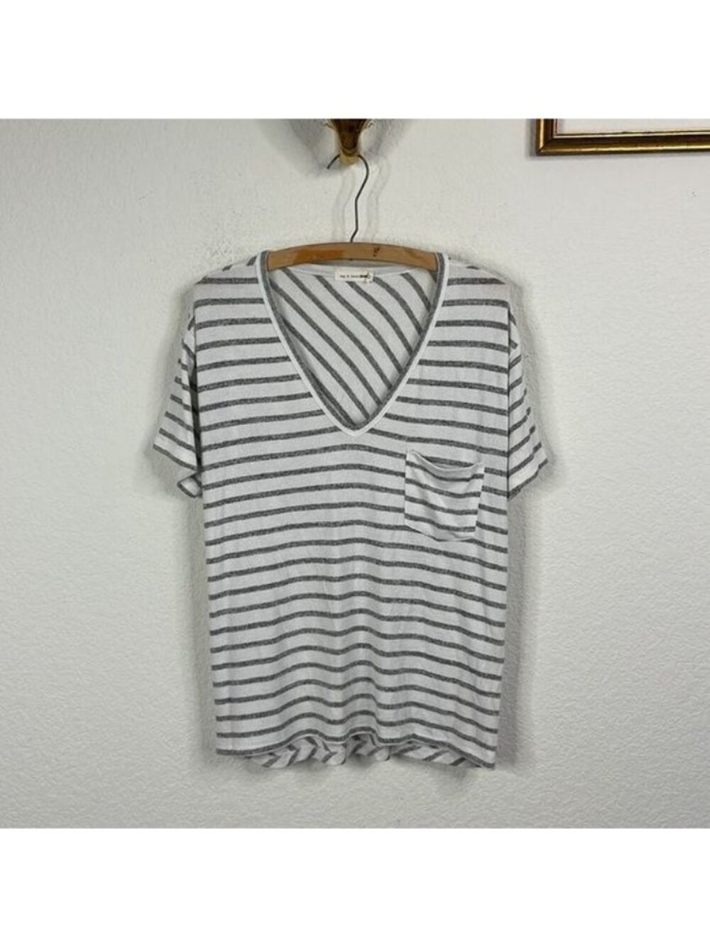 rag and bone Jeans Summer Knit Stripe White Gray Slub Striped Tee Pocket V Nec